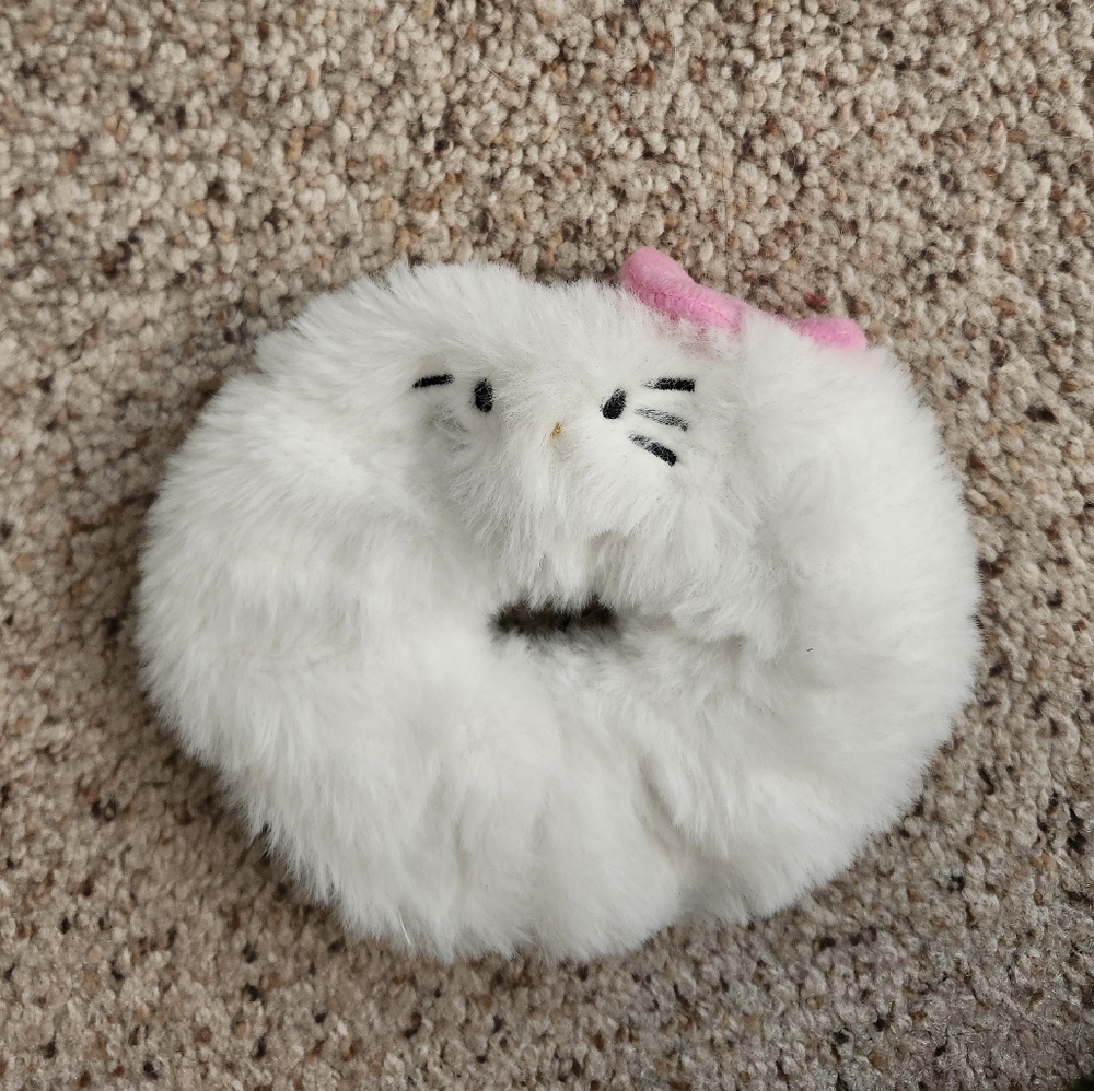 Hello kitty scrunchie